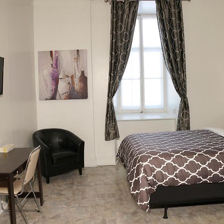 Auberge Du Couvent Saint-Casimir Buitenkant foto