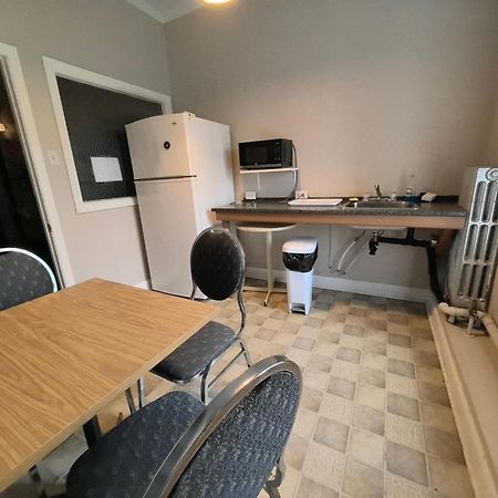 Auberge Du Couvent Saint-Casimir Buitenkant foto